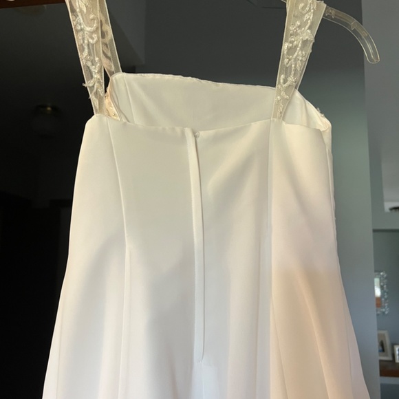 David’s Bridal Maxi Flower girl dress with white pearls in white - Picture 4 of 4